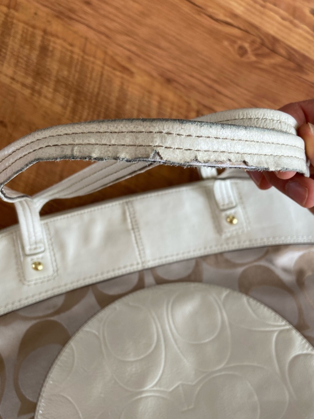 Coach Cream and Tan Laura Signature Tote Bag - Picture 6 of 11